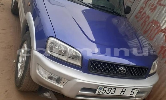 Acheter Occasion Voiture Toyota RAV4 Bleu à Brazzaville, Commune de Brazzaville Acheter Occasion Voiture Toyota RAV4 Bleu à Brazzaville, Commune de Brazzaville