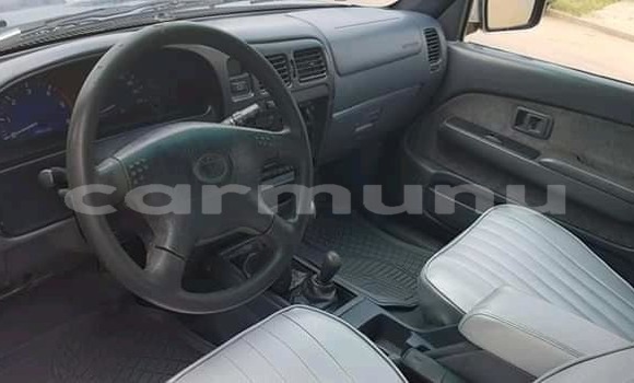 Acheter Occasion Voiture Toyota Hilux Bleu à Brazzaville, Commune de Brazzaville Acheter Occasion Voiture Toyota Hilux Bleu à Brazzaville, Commune de Brazzaville