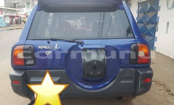 Acheter Occasion Voiture Toyota RAV4 Bleu à Brazzaville, Commune de Brazzaville Acheter Occasion Voiture Toyota RAV4 Bleu à Brazzaville, Commune de Brazzaville