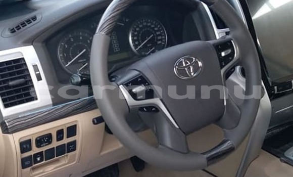 Acheter Occasion Voiture Toyota Land Cruiser Blanc à Brazzaville, Commune de Brazzaville Acheter Occasion Voiture Toyota Land Cruiser Blanc à Brazzaville, Commune de Brazzaville