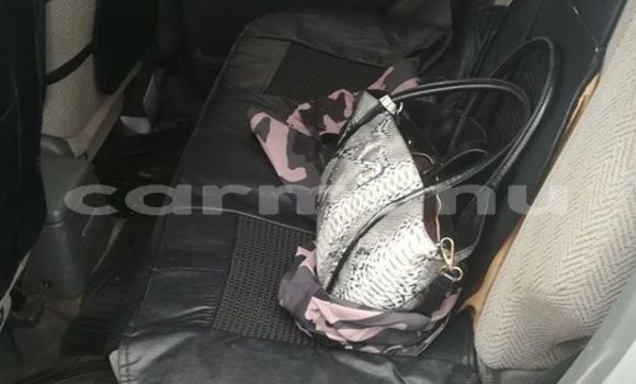 Buy Used Suzuki Grand Vitara Silver Car in Brazzaville in Municipality of Brazzaville Buy Used Suzuki Grand Vitara Silver Car in Brazzaville in Municipality of Brazzaville