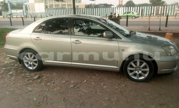 Acheter Occasion Voiture Toyota Avensis Gris à Brazzaville, Commune de Brazzaville Acheter Occasion Voiture Toyota Avensis Gris à Brazzaville, Commune de Brazzaville
