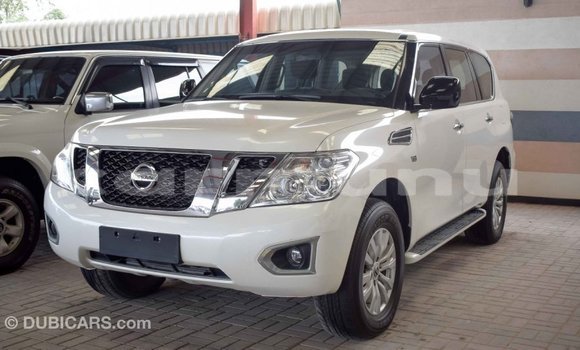 Acheter Import Voiture Nissan Patrol Blanc à Import - Dubai, Région de la Bouenza Acheter Import Voiture Nissan Patrol Blanc à Import - Dubai, Région de la Bouenza