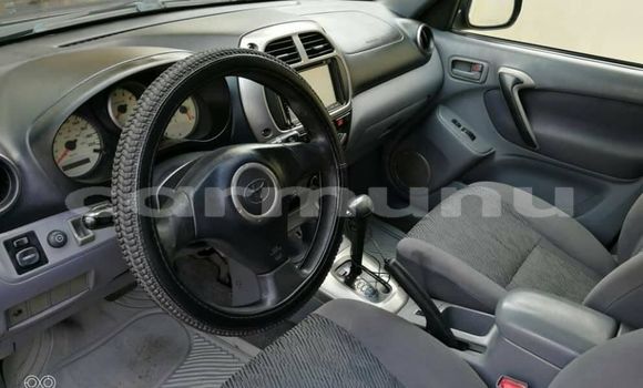 Acheter Occasion Voiture Toyota RAV4 Bleu à Brazzaville, Commune de Brazzaville Acheter Occasion Voiture Toyota RAV4 Bleu à Brazzaville, Commune de Brazzaville