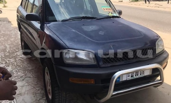 Acheter Occasion Voiture Toyota RAV4 Bleu à Brazzaville, Commune de Brazzaville Acheter Occasion Voiture Toyota RAV4 Bleu à Brazzaville, Commune de Brazzaville