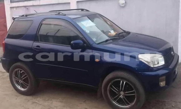 Acheter Occasion Voiture Toyota RAV4 Bleu à Brazzaville, Commune de Brazzaville Acheter Occasion Voiture Toyota RAV4 Bleu à Brazzaville, Commune de Brazzaville