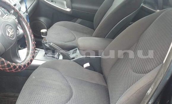 Acheter Occasion Voiture Toyota RAV4 Noir à Brazzaville, Commune de Brazzaville Acheter Occasion Voiture Toyota RAV4 Noir à Brazzaville, Commune de Brazzaville