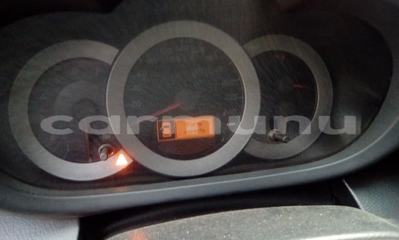 Acheter Occasion Voiture Toyota RAV4 Gris à Brazzaville, Commune de Brazzaville Acheter Occasion Voiture Toyota RAV4 Gris à Brazzaville, Commune de Brazzaville