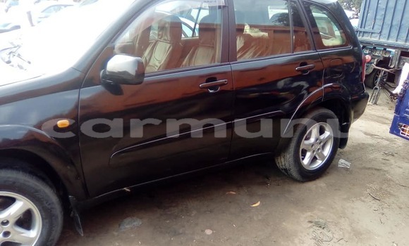 Acheter Occasion Voiture Toyota RAV4 Noir à Brazzaville, Commune de Brazzaville Acheter Occasion Voiture Toyota RAV4 Noir à Brazzaville, Commune de Brazzaville