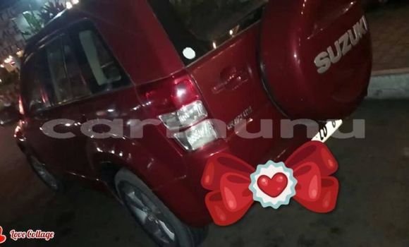 Buy Used Suzuki Grand Vitara Red Car in Brazzaville in Municipality of Brazzaville Buy Used Suzuki Grand Vitara Red Car in Brazzaville in Municipality of Brazzaville
