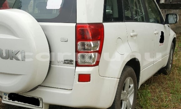 Acheter Occasion Voiture Suzuki Grand Vitara Blanc à Brazzaville, Commune de Brazzaville Acheter Occasion Voiture Suzuki Grand Vitara Blanc à Brazzaville, Commune de Brazzaville