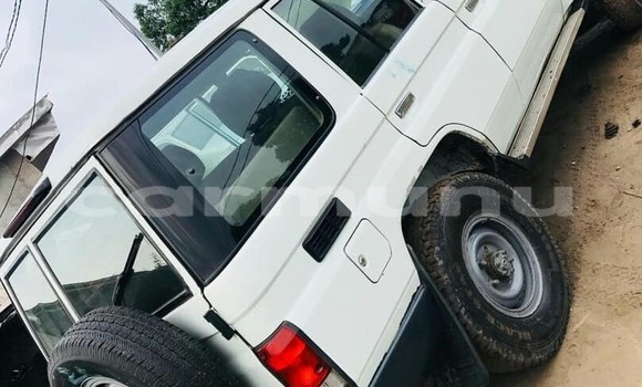 Acheter Occasion Voiture Toyota Land Cruiser Blanc à Brazzaville, Commune de Brazzaville Acheter Occasion Voiture Toyota Land Cruiser Blanc à Brazzaville, Commune de Brazzaville