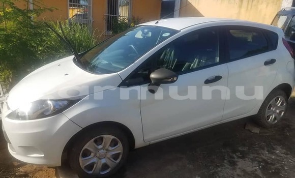 Acheter Occasion Voiture Ford Focus Blanc à Brazzaville, Commune de Brazzaville Acheter Occasion Voiture Ford Focus Blanc à Brazzaville, Commune de Brazzaville