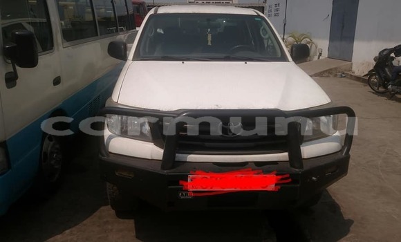 Acheter Occasion Voiture Toyota Hilux Blanc à Brazzaville, Commune de Brazzaville Acheter Occasion Voiture Toyota Hilux Blanc à Brazzaville, Commune de Brazzaville