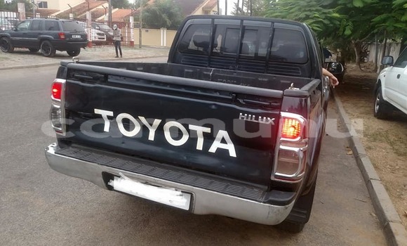 Acheter Occasion Voiture Toyota Hilux Noir à Brazzaville, Commune de Brazzaville Acheter Occasion Voiture Toyota Hilux Noir à Brazzaville, Commune de Brazzaville