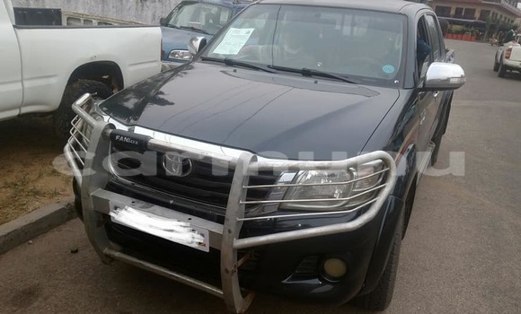 Acheter Occasion Voiture Toyota Hilux Noir à Brazzaville, Commune de Brazzaville Acheter Occasion Voiture Toyota Hilux Noir à Brazzaville, Commune de Brazzaville