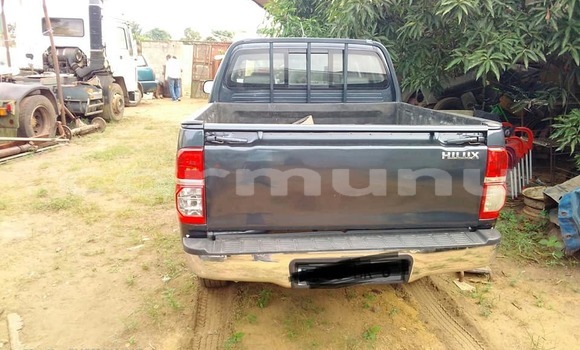Acheter Occasion Voiture Toyota Hilux Bleu à Brazzaville, Commune de Brazzaville Acheter Occasion Voiture Toyota Hilux Bleu à Brazzaville, Commune de Brazzaville