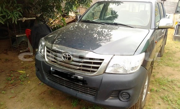 Acheter Occasion Voiture Toyota Hilux Bleu à Brazzaville, Commune de Brazzaville Acheter Occasion Voiture Toyota Hilux Bleu à Brazzaville, Commune de Brazzaville