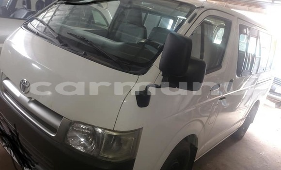 Acheter Occasion Voiture Toyota Hiace Blanc à Brazzaville, Commune de Brazzaville Acheter Occasion Voiture Toyota Hiace Blanc à Brazzaville, Commune de Brazzaville