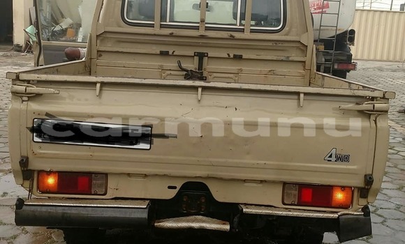 Acheter Occasion Voiture Toyota Pickup Beige à Brazzaville, Commune de Brazzaville Acheter Occasion Voiture Toyota Pickup Beige à Brazzaville, Commune de Brazzaville
