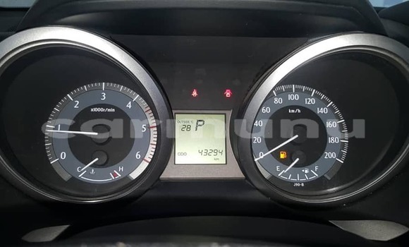 Acheter Occasion Voiture Toyota Land Cruiser Prado Blanc à Brazzaville, Commune de Brazzaville Acheter Occasion Voiture Toyota Land Cruiser Prado Blanc à Brazzaville, Commune de Brazzaville