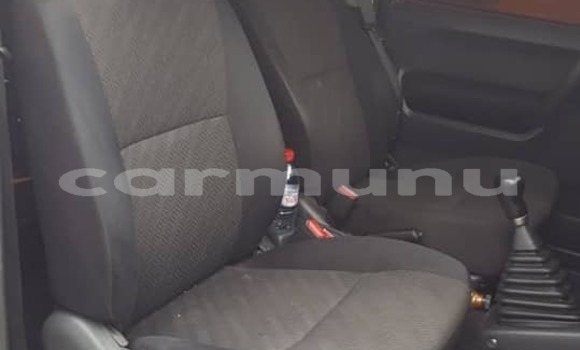 Acheter Occasion Voiture Suzuki Jimny Gris à Brazzaville, Commune de Brazzaville Acheter Occasion Voiture Suzuki Jimny Gris à Brazzaville, Commune de Brazzaville