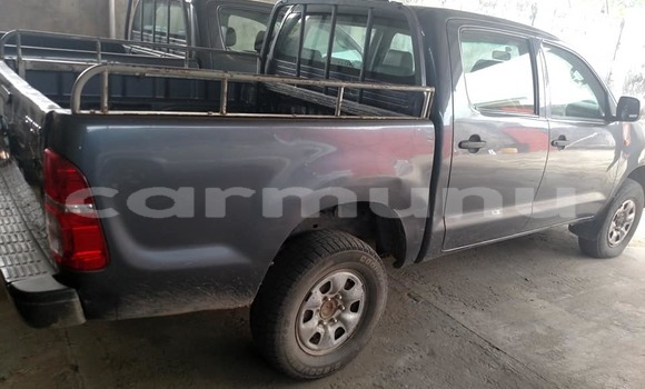 Acheter Occasion Voiture Toyota Hilux Noir à Brazzaville, Commune de Brazzaville Acheter Occasion Voiture Toyota Hilux Noir à Brazzaville, Commune de Brazzaville