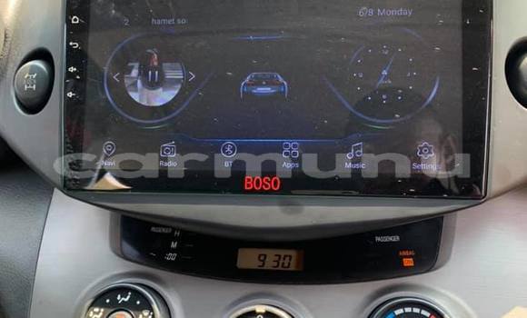 Acheter Occasion Voiture Toyota RAV4 Rouge à Brazzaville, Commune de Brazzaville Acheter Occasion Voiture Toyota RAV4 Rouge à Brazzaville, Commune de Brazzaville