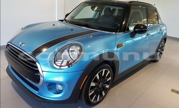 Buy Used MINI Cooper Blue Car in Brazzaville in Municipality of Brazzaville Buy Used MINI Cooper Blue Car in Brazzaville in Municipality of Brazzaville