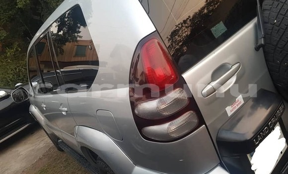 Buy Used Toyota Land Cruiser Prado Silver Car in Brazzaville in Municipality of Brazzaville Buy Used Toyota Land Cruiser Prado Silver Car in Brazzaville in Municipality of Brazzaville
