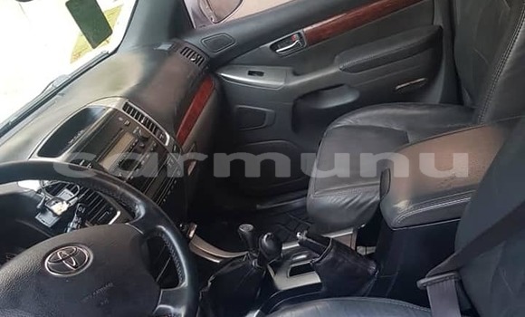 Buy Used Toyota Land Cruiser Prado Silver Car in Brazzaville in Municipality of Brazzaville Buy Used Toyota Land Cruiser Prado Silver Car in Brazzaville in Municipality of Brazzaville
