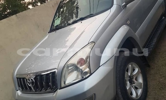 Buy Used Toyota Land Cruiser Prado Silver Car in Brazzaville in Municipality of Brazzaville Buy Used Toyota Land Cruiser Prado Silver Car in Brazzaville in Municipality of Brazzaville