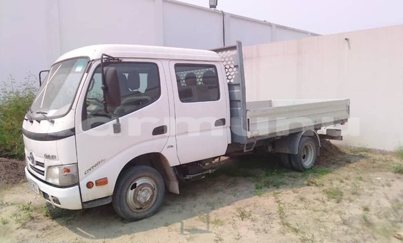 Acheter Occasion Voiture Toyota Dyna Blanc à Brazzaville, Commune de Brazzaville
