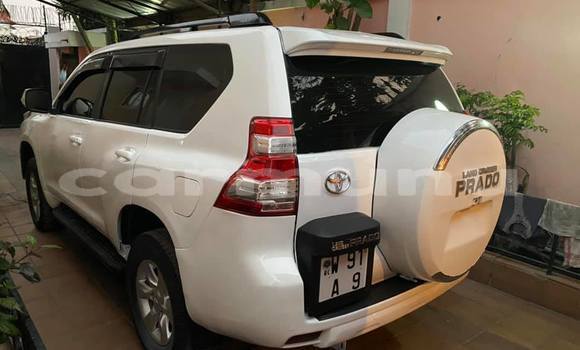 Buy Used Toyota Land Cruiser White Car in Brazzaville in Municipality of Brazzaville Buy Used Toyota Land Cruiser White Car in Brazzaville in Municipality of Brazzaville