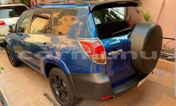 Buy Used Toyota RAV4 Blue Car in Brazzaville in Municipality of Brazzaville Buy Used Toyota RAV4 Blue Car in Brazzaville in Municipality of Brazzaville