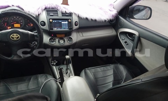 Acheter Occasion Voiture Toyota RAV4 Gris à Brazzaville, Commune de Brazzaville Acheter Occasion Voiture Toyota RAV4 Gris à Brazzaville, Commune de Brazzaville