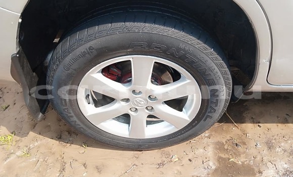 Acheter Occasion Voiture Toyota RAV4 Gris à Brazzaville, Commune de Brazzaville Acheter Occasion Voiture Toyota RAV4 Gris à Brazzaville, Commune de Brazzaville