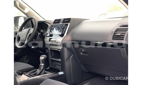 Acheter Import Voiture Toyota Prado Bleu à Import - Dubai, Région de la Bouenza Acheter Import Voiture Toyota Prado Bleu à Import - Dubai, Région de la Bouenza
