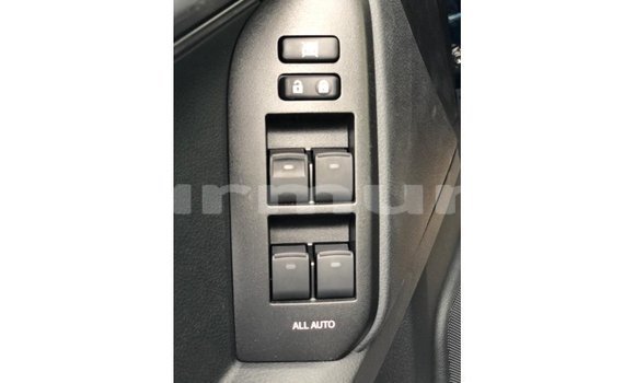 Acheter Import Voiture Toyota Prado Bleu à Import - Dubai, Région de la Bouenza Acheter Import Voiture Toyota Prado Bleu à Import - Dubai, Région de la Bouenza