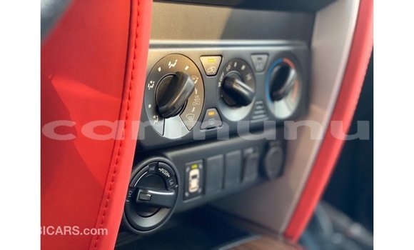 Acheter Import Voiture Toyota Fortuner Blanc à Import - Dubai, Région de la Bouenza Acheter Import Voiture Toyota Fortuner Blanc à Import - Dubai, Région de la Bouenza