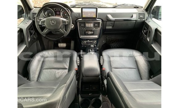 Acheter Import Voiture Mercedes-Benz 190 Bleu à Import - Dubai, Région de la Bouenza Acheter Import Voiture Mercedes-Benz 190 Bleu à Import - Dubai, Région de la Bouenza