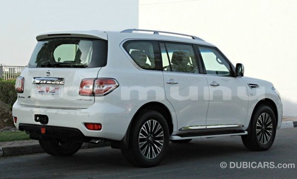 Acheter Import Voiture Nissan Patrol Blanc à Import - Dubai, Région de la Bouenza Acheter Import Voiture Nissan Patrol Blanc à Import - Dubai, Région de la Bouenza