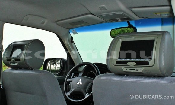 Acheter Import Voiture Mitsubishi Pajero Marron à Import - Dubai, Région de la Bouenza Acheter Import Voiture Mitsubishi Pajero Marron à Import - Dubai, Région de la Bouenza