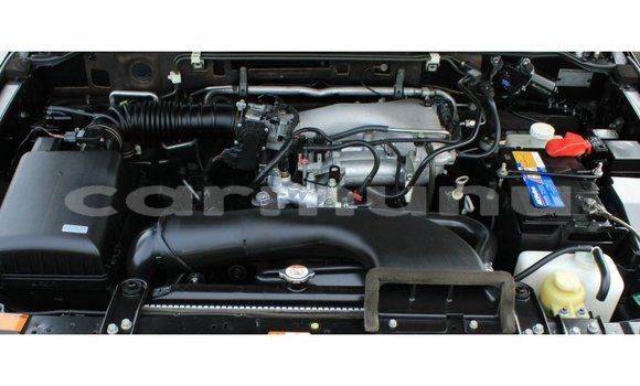 Acheter Import Voiture Mitsubishi Pajero Marron à Import - Dubai, Région de la Bouenza Acheter Import Voiture Mitsubishi Pajero Marron à Import - Dubai, Région de la Bouenza