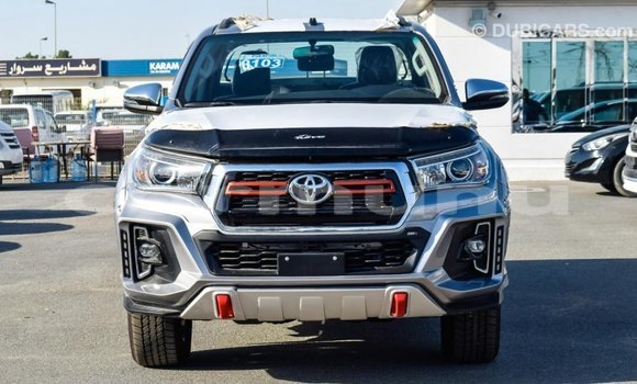 Buy Import Toyota Hilux Other Car in Import - Dubai in Region of Bouenza Buy Import Toyota Hilux Other Car in Import - Dubai in Region of Bouenza
