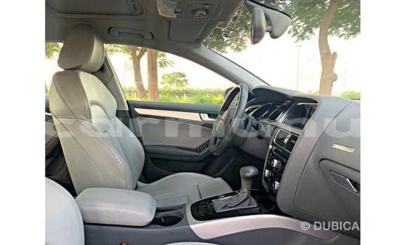 Acheter Import Voiture Audi 100 Autre à Import - Dubai, Région de la Bouenza Acheter Import Voiture Audi 100 Autre à Import - Dubai, Région de la Bouenza