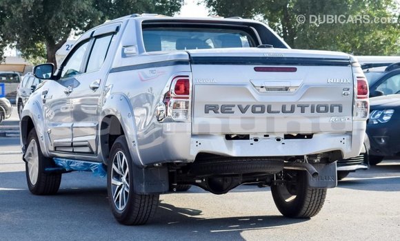 Buy Import Toyota Hilux Other Car in Import - Dubai in Region of Bouenza Buy Import Toyota Hilux Other Car in Import - Dubai in Region of Bouenza