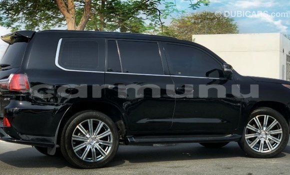 Acheter Import Voiture Lexus LX Noir à Import - Dubai, Région de la Bouenza Acheter Import Voiture Lexus LX Noir à Import - Dubai, Région de la Bouenza