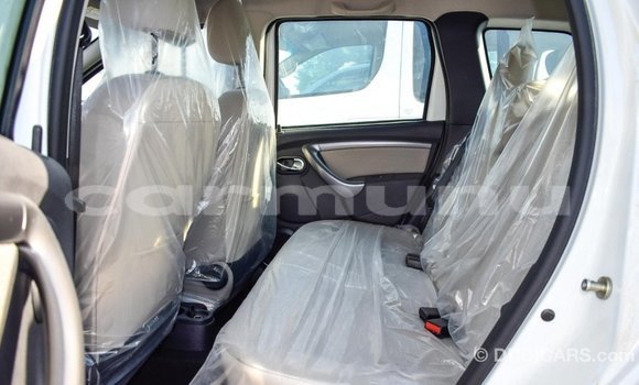 Acheter Import Voiture Renault Duster Blanc à Import - Dubai, Région de la Bouenza