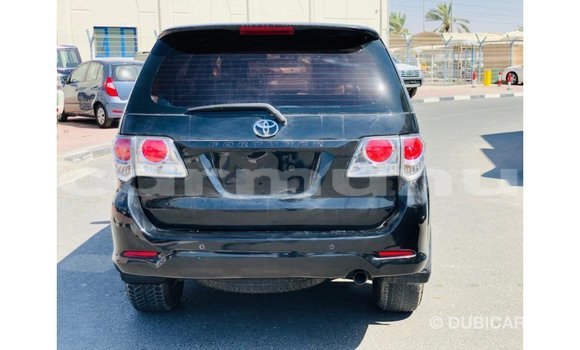 Acheter Import Voiture Toyota Fortuner Noir à Import - Dubai, Région de la Bouenza Acheter Import Voiture Toyota Fortuner Noir à Import - Dubai, Région de la Bouenza
